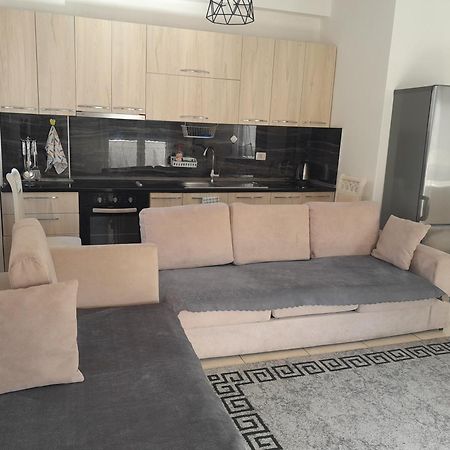 Comfy City Center Apartment Shkodër Eksteriør billede